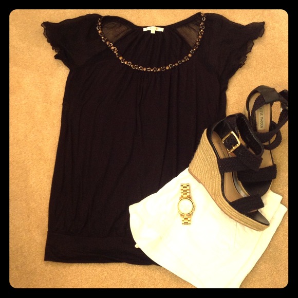 matty m Tops - ❌SOLD IN BUNDLE❌Matty M Flutter Sleeve Shirt