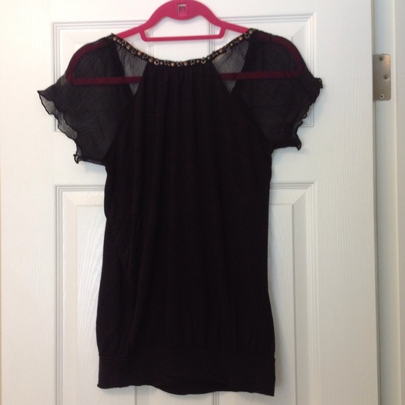 ❌SOLD IN BUNDLE❌Matty M Flutter Sleeve Shirt - Picture 3 of 4