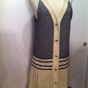 SkyKandi Anthro sweater and Tahari shoes bundle 💜