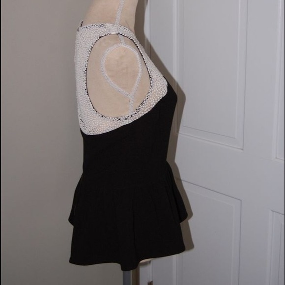 ❤Sold in Bundle❤ - Picture 3 of 4