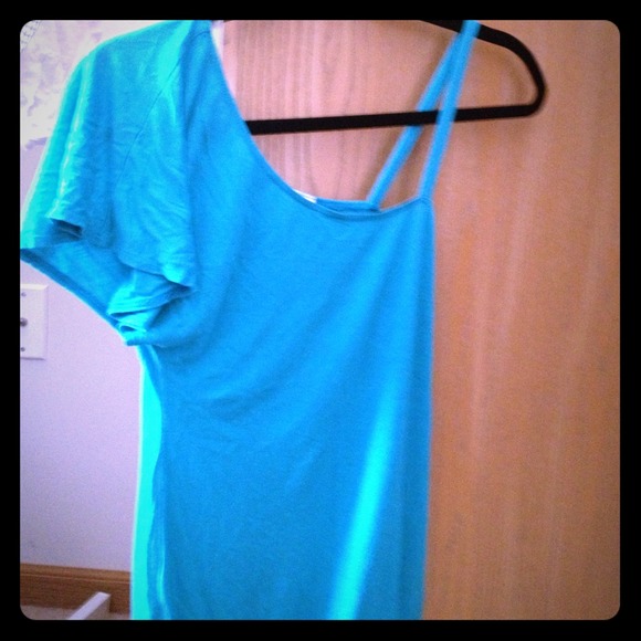 Teal one sleeve one strap shirt