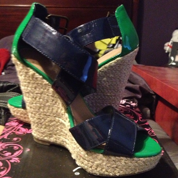 Bundle for @ericatricou