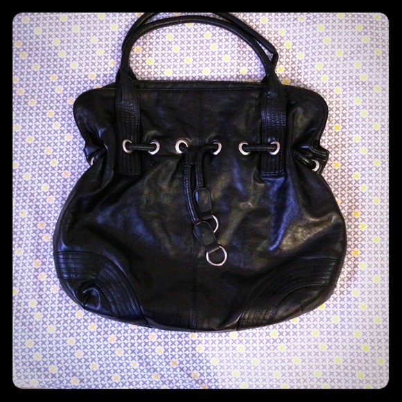 Black leather bag. Extra large