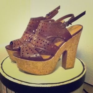 TAN SUMMER F21 WEDGES