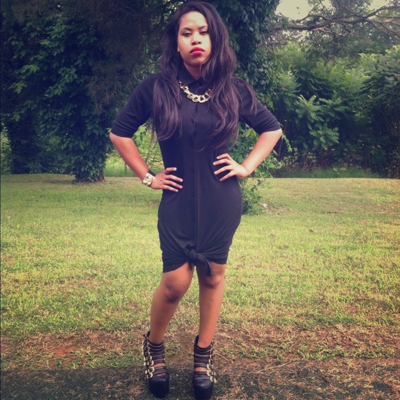 Nordstrom Dresses & Skirts - 🌟REDUCED🌟Mid sleeved black Nordstrom dress