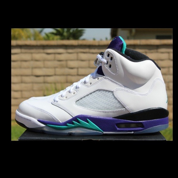 🚫SOLD🚫Brand New Jordan 5 Grape - Picture 3 of 3