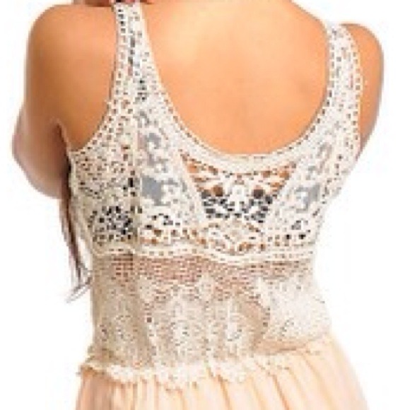 Ivory and Peach Dress - Picture 4 of 4
