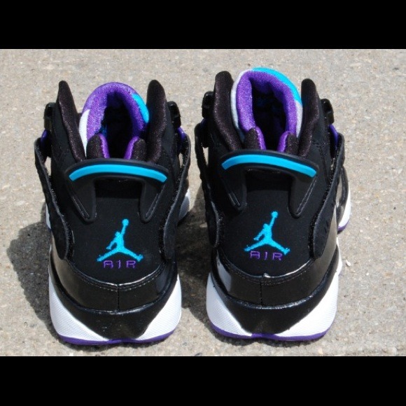 Jordan 6 Rings - Picture 2 of 2