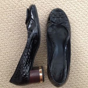 Tory Burch patent low heel