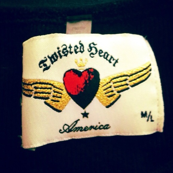 ✨SEXY NEW YORK CITY (NYC) GLITZ & GLAM TANK TOP✨ - Picture 3 of 3