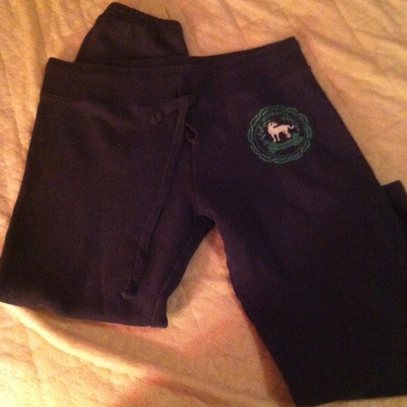 LOVE sweatpants - Picture 2 of 2