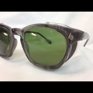 AO Safety HIPSTER  Sunglasses Gray/Green 48