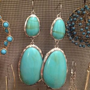 Turquoise stone earrings