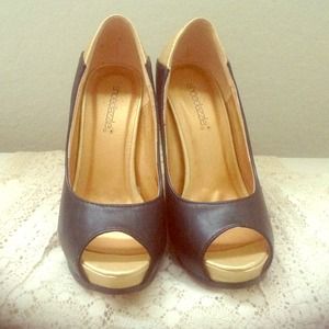 Black/Gold high heels