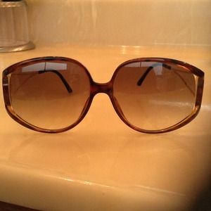 🌻VINTAGE CHRISTIAN DIOR # 2757 10 sunglasses🌻