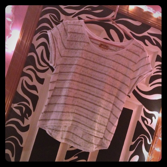 Vintage laced-tee