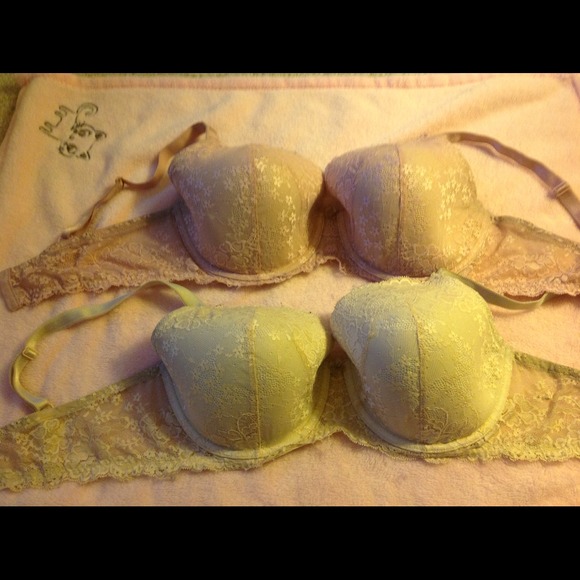 SOLD....VS Bra's