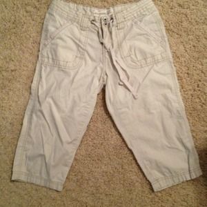 Khaki Bermuda shorts