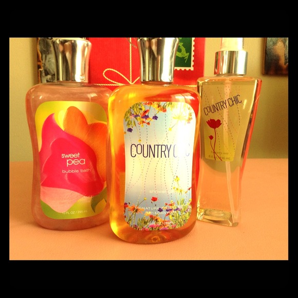 Brand New Bath and Body Works Bundle!