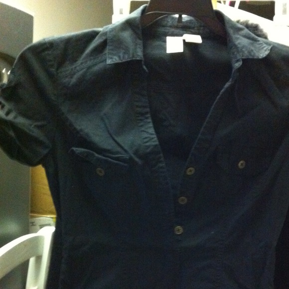 🎸SOLD IN BUNDLE🎸L8ter Black Short Sleeve Shirt🎸