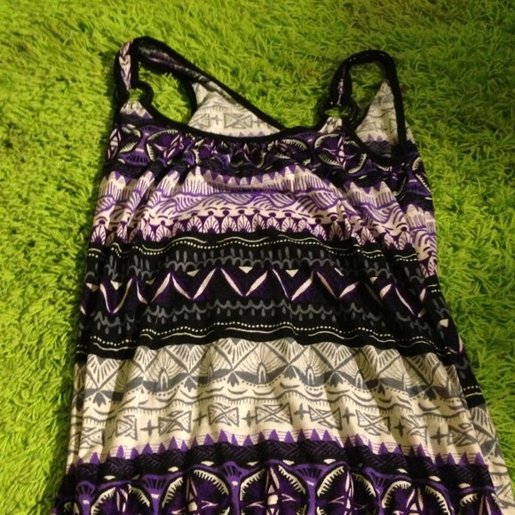 tribal top