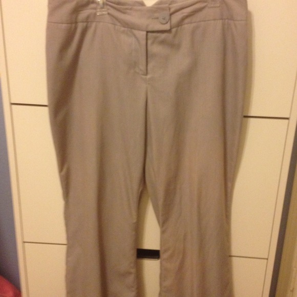 HOLD Grey dress pant