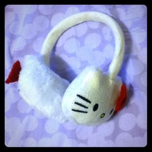 Hello Kitty earmuffs!!