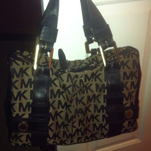 SOLD- 100% Authentic MK Combo