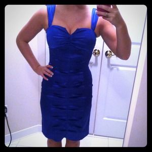 Short blue formal dress