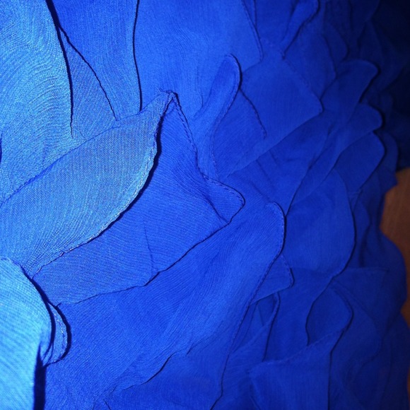 Arden B. Sz S / M Royal blue ruffle dress - Picture 4 of 4