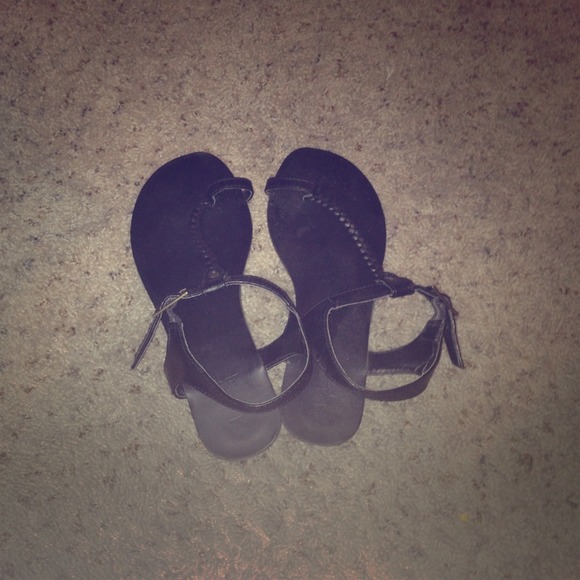 ❌SOLd❌Brand New black sandals with ankle strap