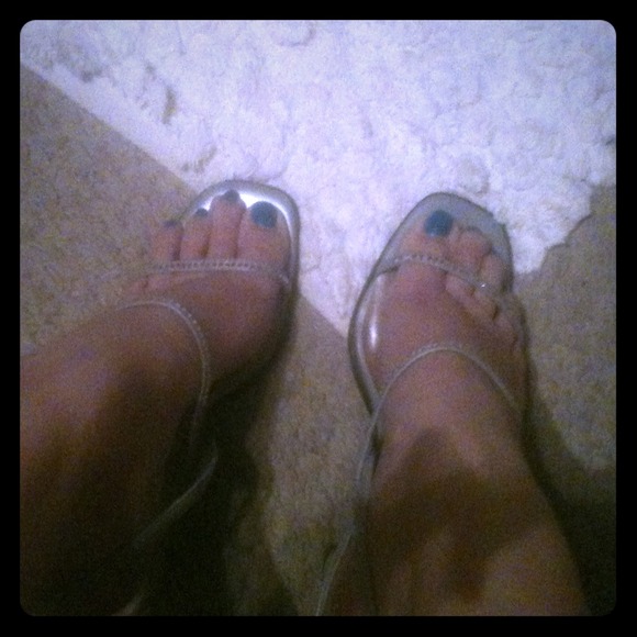 Jacqueline Ferrar silver crystal strappy heels 8.5