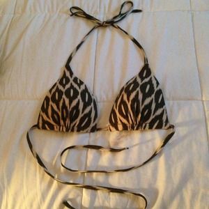 Bikini top