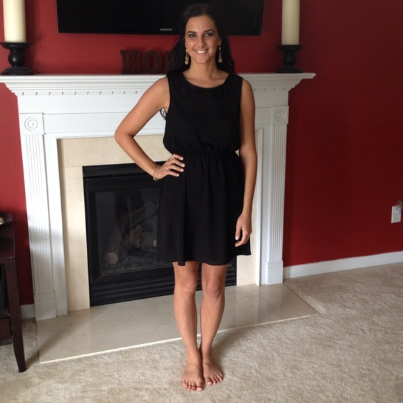 Dresses & Skirts - 🚫SOLD🚫🎉Nordstrom's little black dress🎉