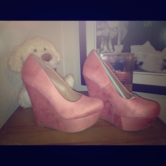 Salmon wedges, New