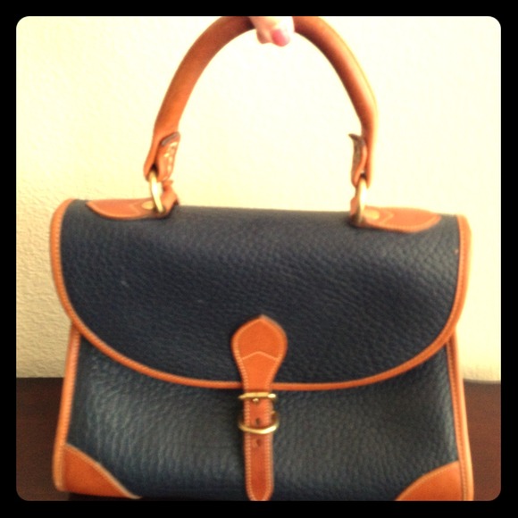 Classic Dooney & Bourke Handbag - Navy