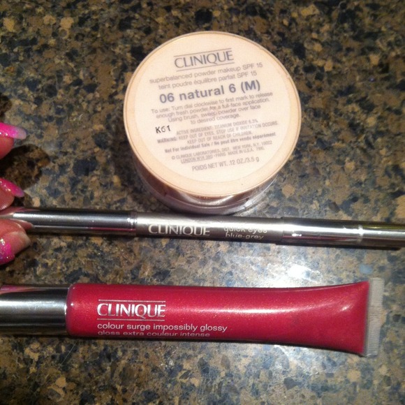 Clinique Bundle.