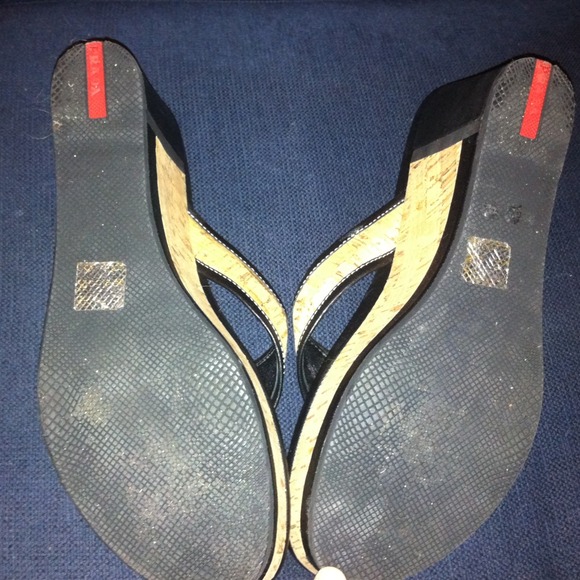 ❌📦BUNDLED📦❌PRADA Wedge Black Leather Cork Sandal - Picture 3 of 4