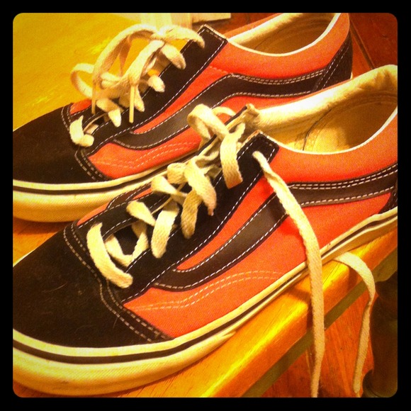 Hot Pink and Black Vans, size 9 women's