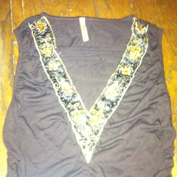 X SOLD X -Brown w gold trim tank - Picture 2 of 4