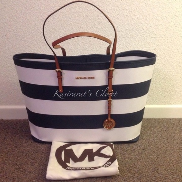 💢RESERVED💢 MK Jet Set Stripe for @moniqz824 😍