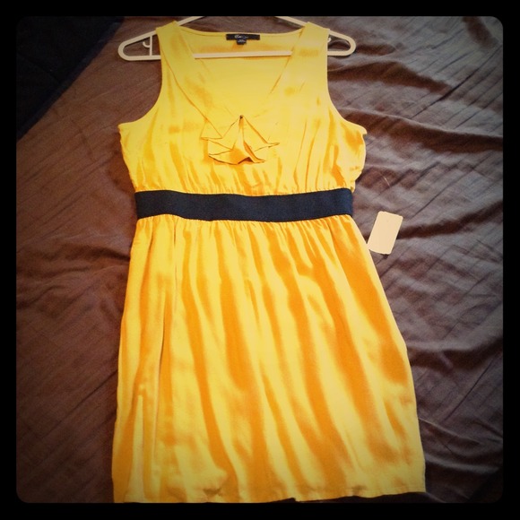 🚫SOLD🚫Yellow Summer Cocktail Dress