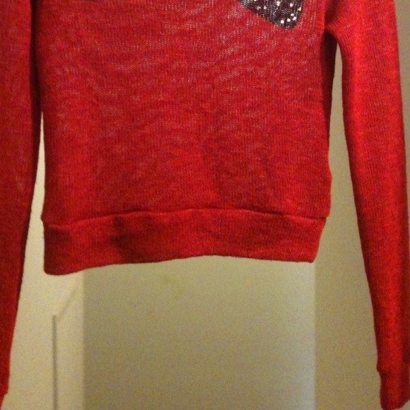Sweater - Picture 2 of 2