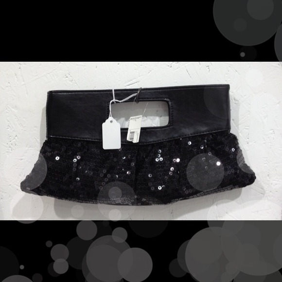 ❤SOLD❤Black Sequence Clutch ⭐NEW⭐