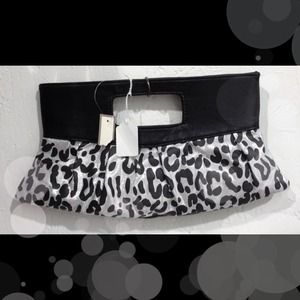 ❤SOLD❤Metallic Zebra Print Clutch ⭐NEW⭐