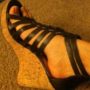 🔴@ymora 🔴 Steve Madden Wedges👌brown heels..