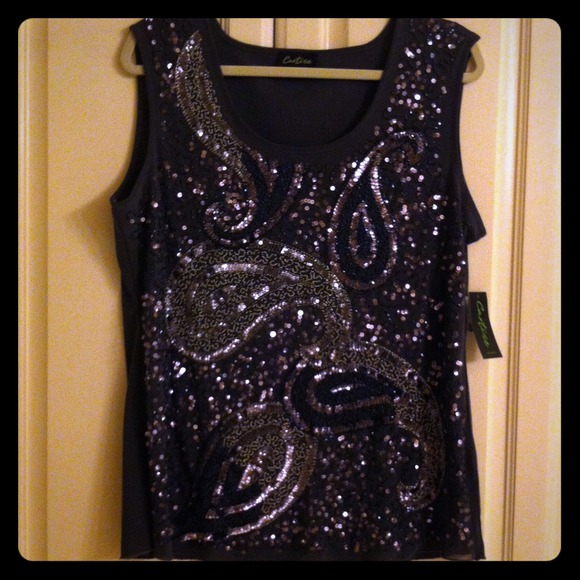 Sleeveless beaded top by Cartise (steel grey)