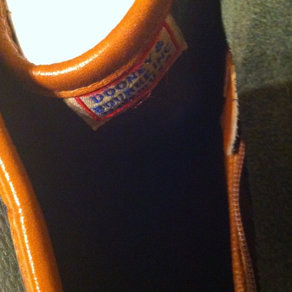 🍒AUTHENTIC DOONEY & BOURKE.🍒 Vintage. Great cond - Picture 3 of 4