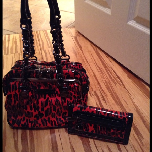 Betsey Johnson purse and wallet set