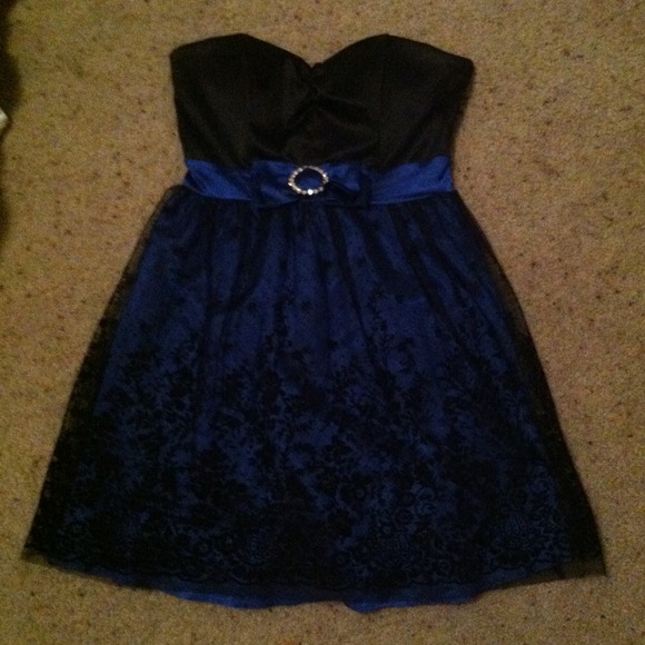 Pretty formal dress